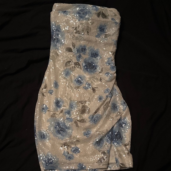 Windsor Blue Floral Sequin Mini Dress - Picture 1 of 8